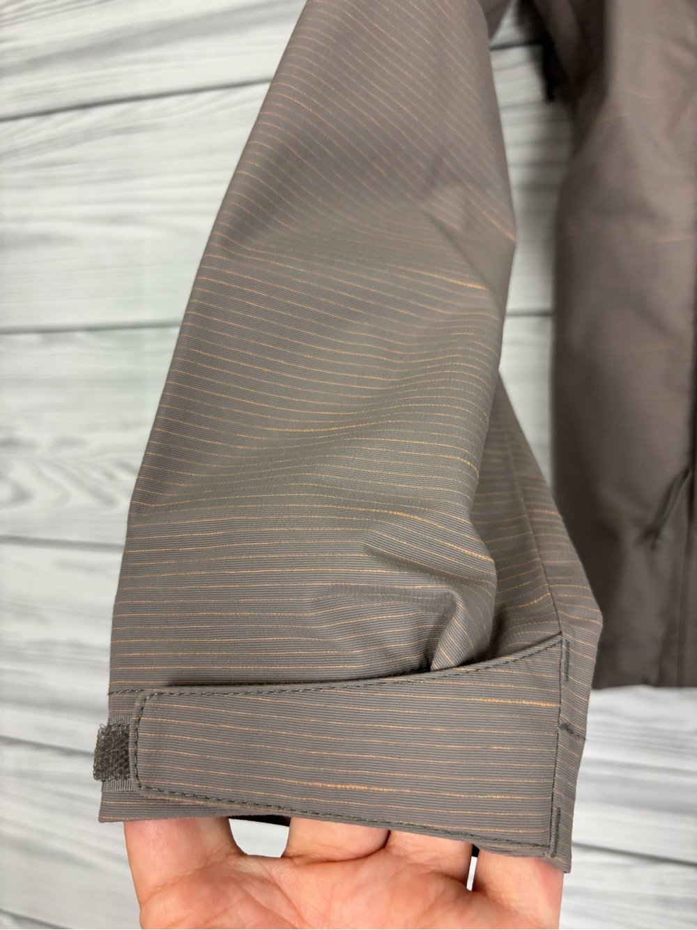 The North Face tan/gray stripe DryVent rain jacket size small - Picture 2 of 15